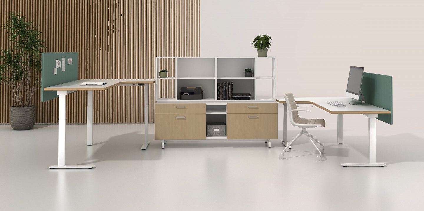 sEssentialPrd_002_CornerDesk+Zo