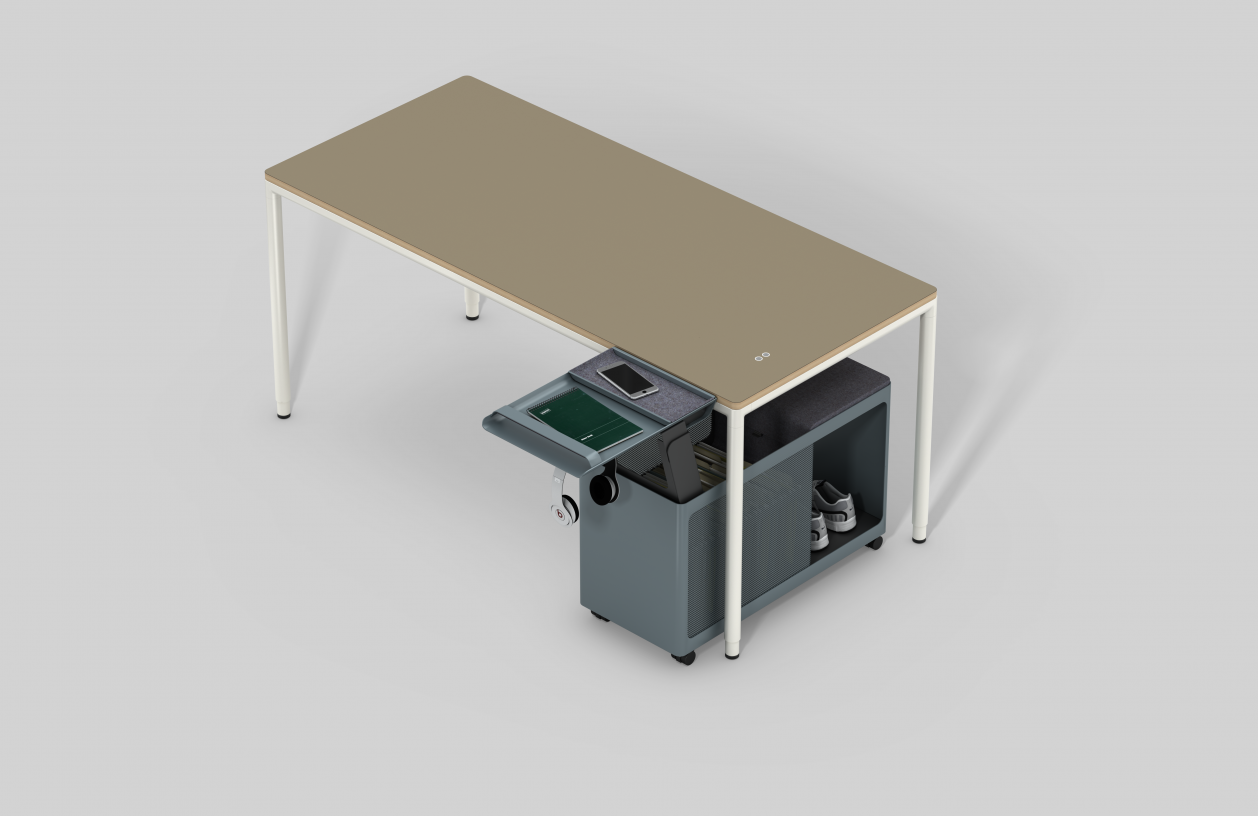 iC9Prd_033_Olli with Desk_Open_Headphones_Rev2_bkg